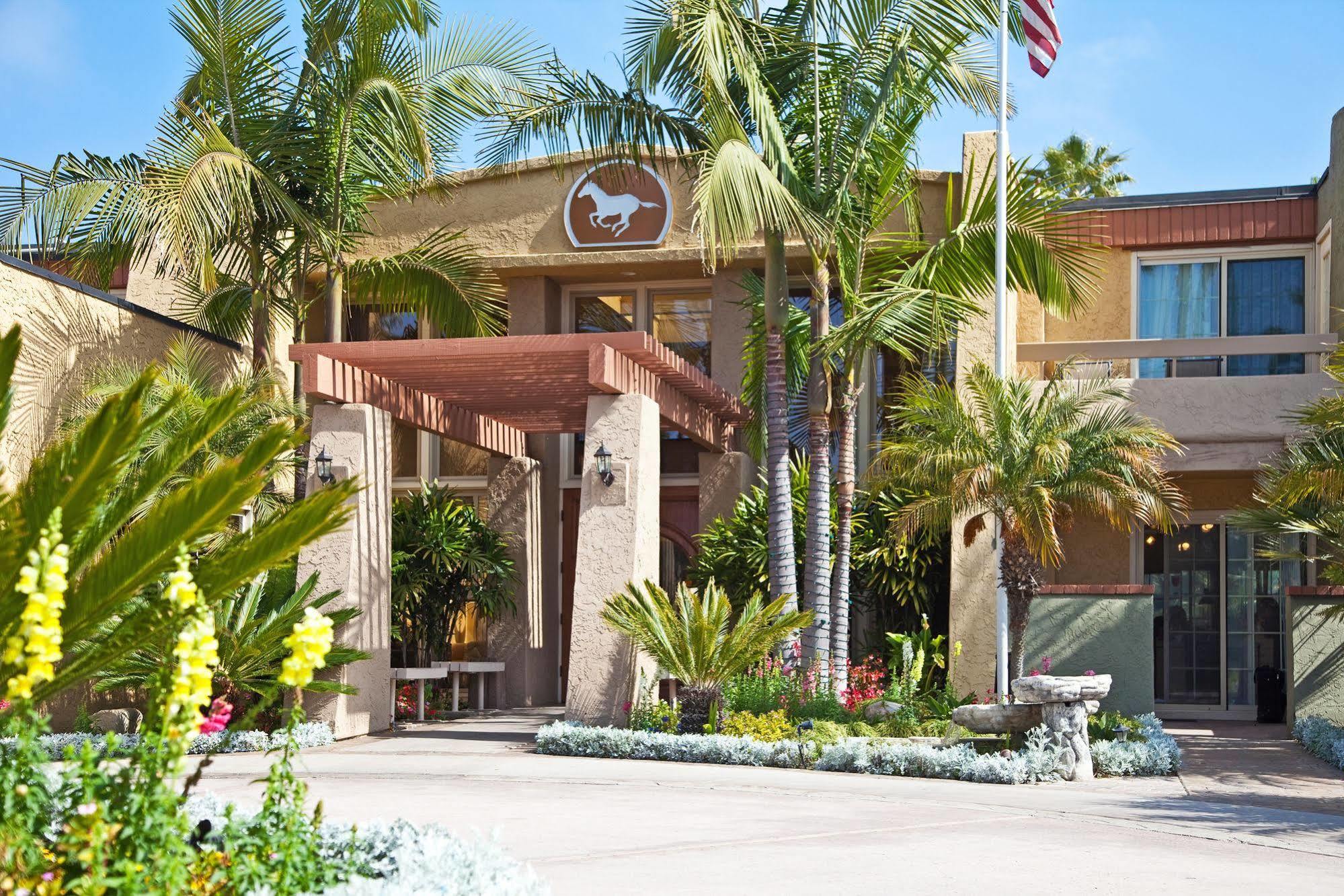 Winners Circle Resort Солана Бич Экстерьер фото