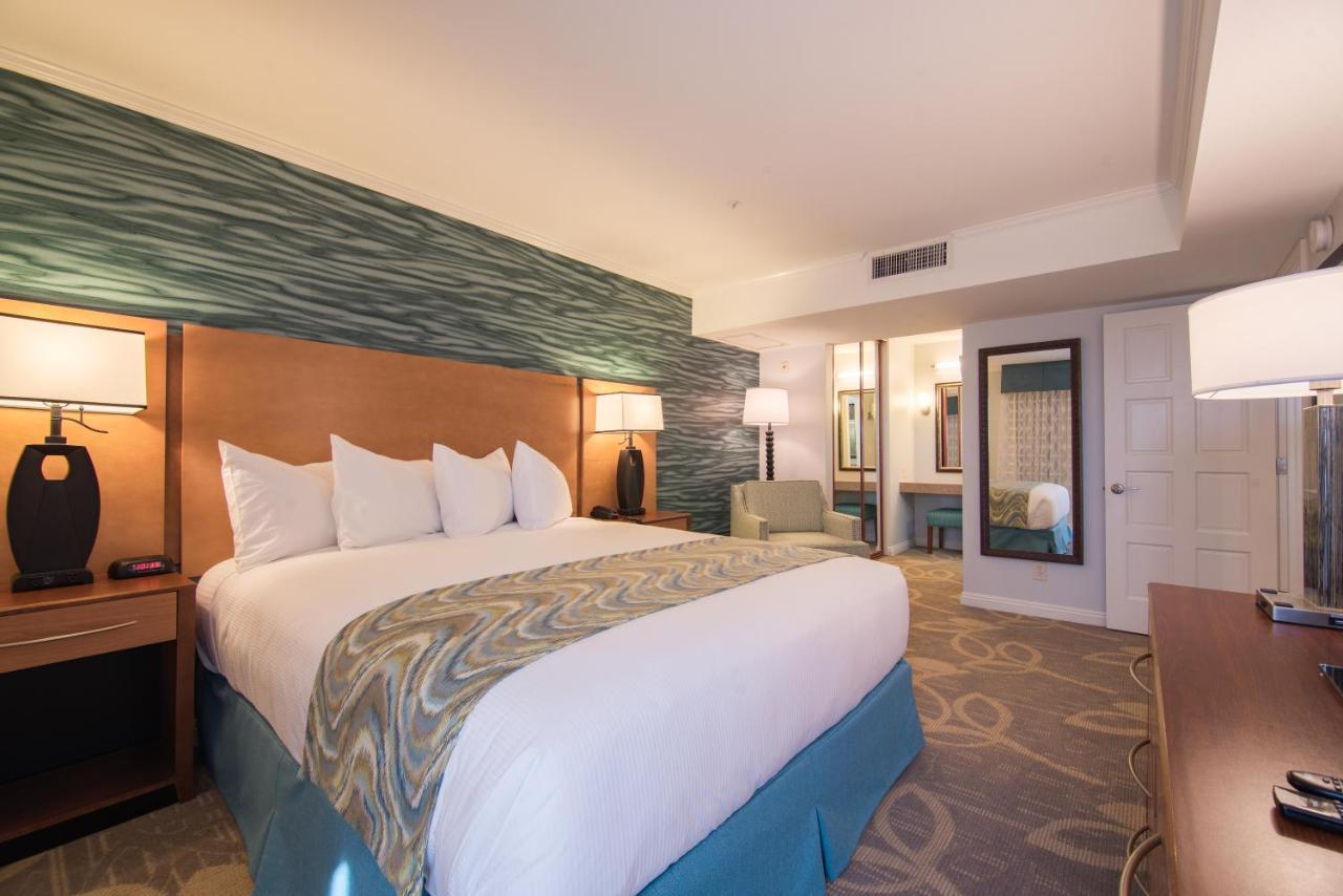 Winners Circle Resort Солана Бич Экстерьер фото